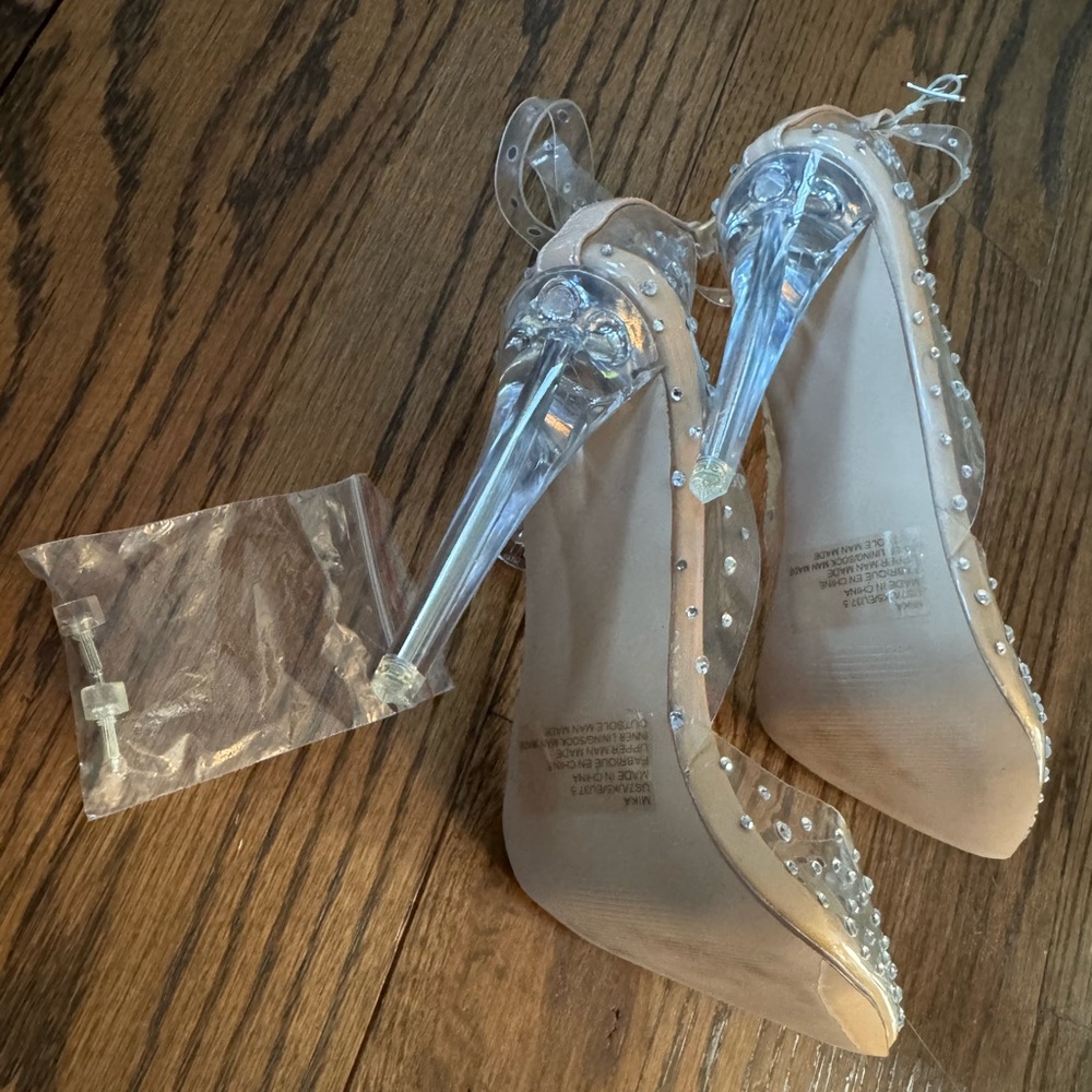 JustFab Mika Clear Rhinestone Pumps Size 7 Pointed Toe Ankle Strap Heel Stiletto - Picture 5 of 6